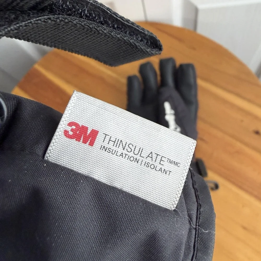 H&M 3M Thinsulate Black White Skull Winter Gloves Kids Size 12/14 Ski Outdoor